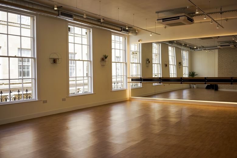 5,381 Sq Ft , 3-4 Bath Street BA1 - Available