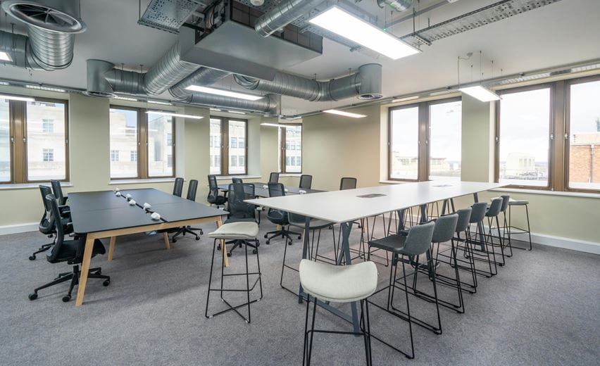 1,250 to 3,590 Sq Ft , 36 Great Charles Street Queensway B3 - Available