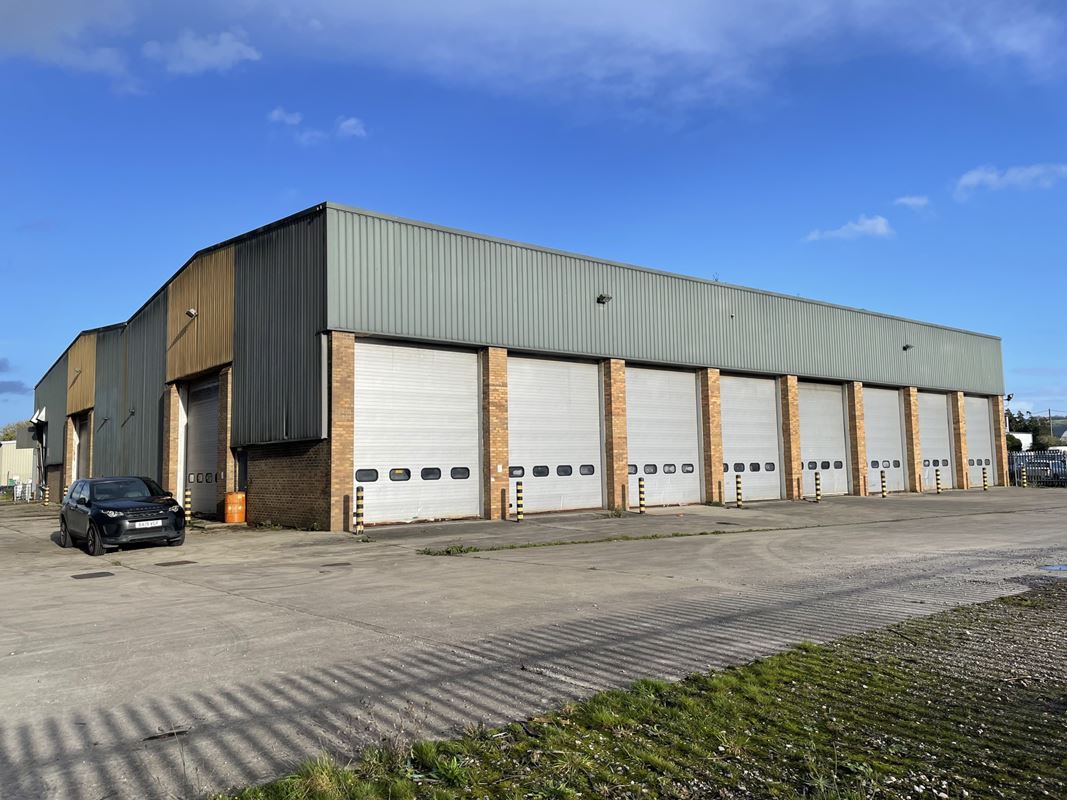 18,385 Sq Ft , 2 Brook Lane BA13 - Available