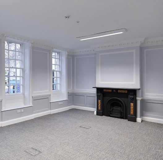 1,900 Sq Ft , 7 Kingsmead Square BA1 - Available