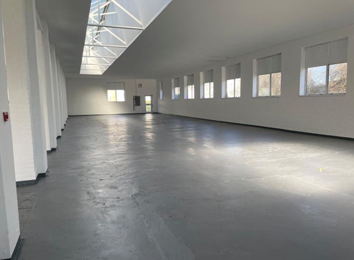 7,000 Sq Ft , Part Unit 11, Cotswold Business Park & Airport GL7 - Available