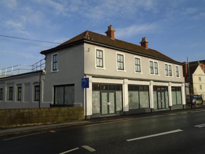 4,485 Sq Ft , Town Bridge, Hill Street BA14 - Available