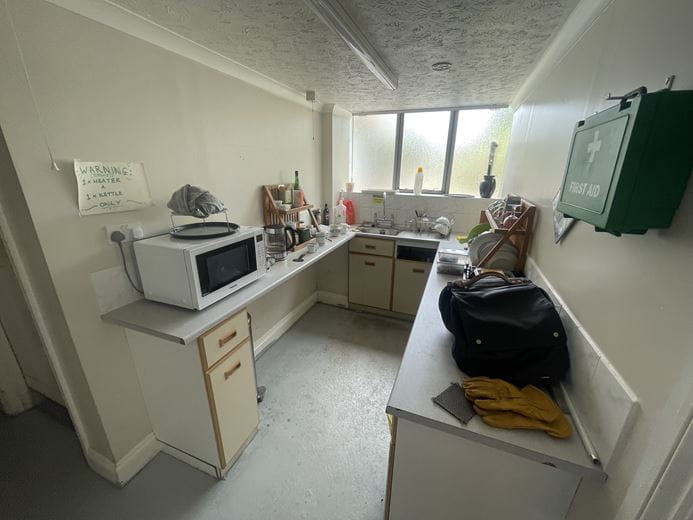 489.4 Sq M , Unit 4, Sylvan Road TA21 - Available