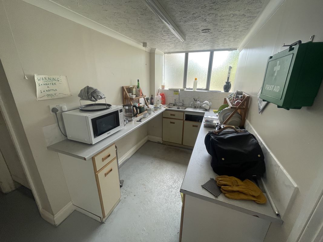 489.4 Sq M , Unit 4, Sylvan Road TA21 - Available