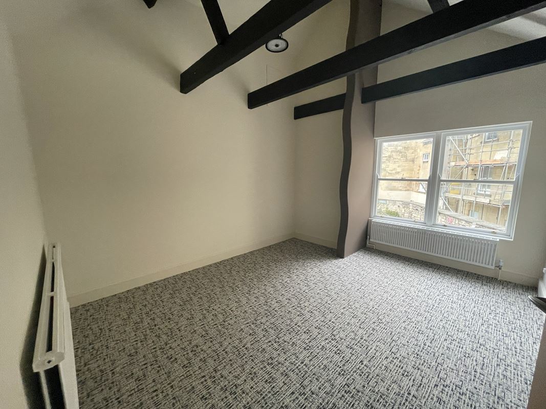 2,031 Sq Ft , 18a Monmouth Place BA1 - Available