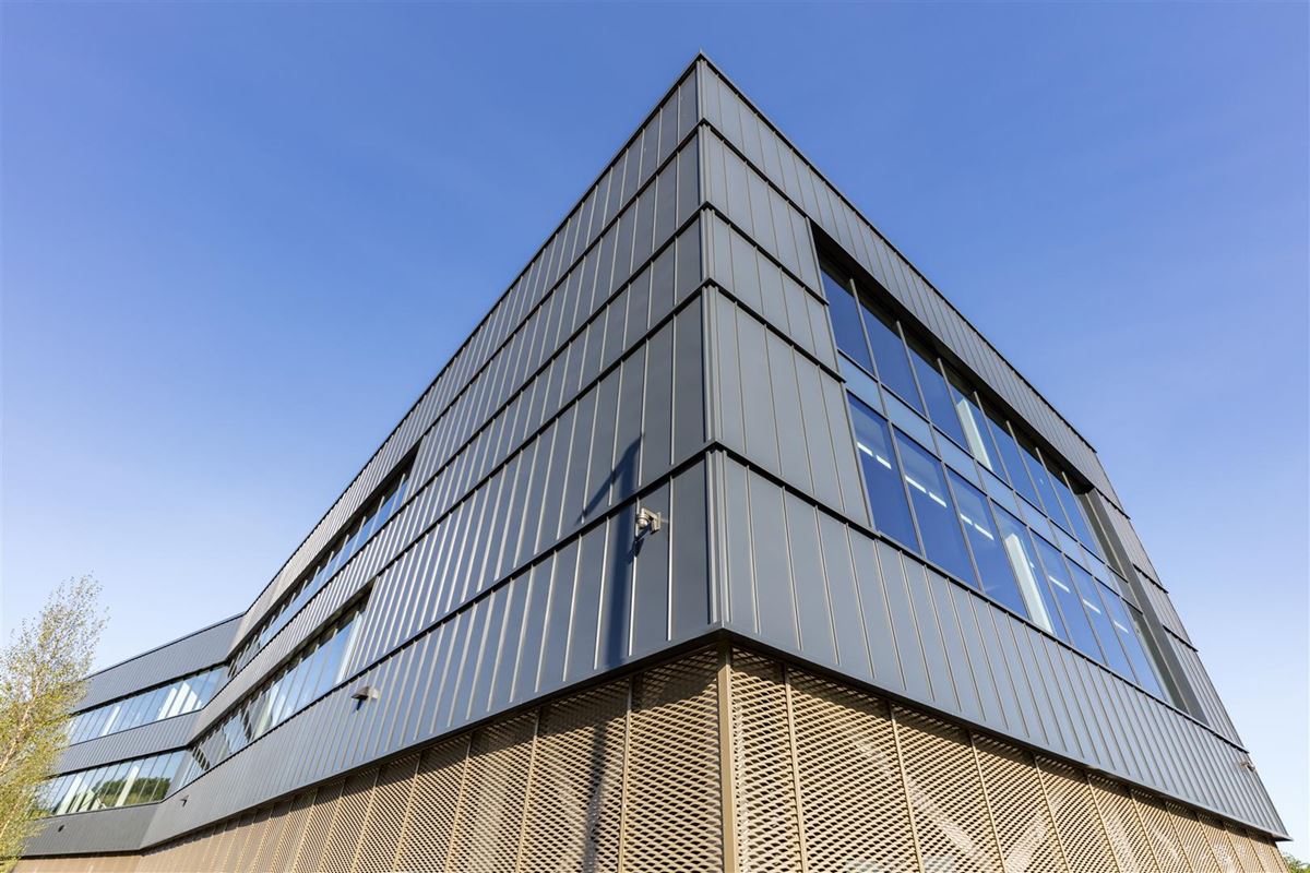 2,271 to 22,723 Sq Ft , The Elizabeth Garrett Anderson Building, Jesse Boot Avenue NG7 - Available