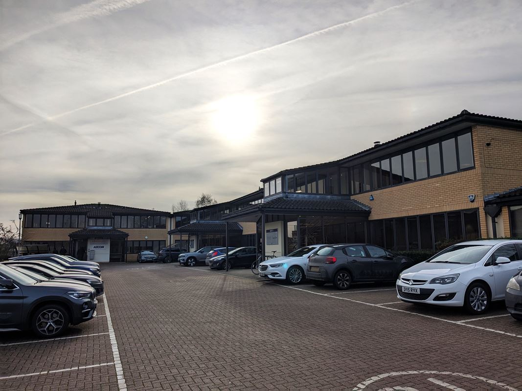 2,080 to 5,385 Sq Ft , Wellbrook Court, Wellbrook Way CB3 - Available