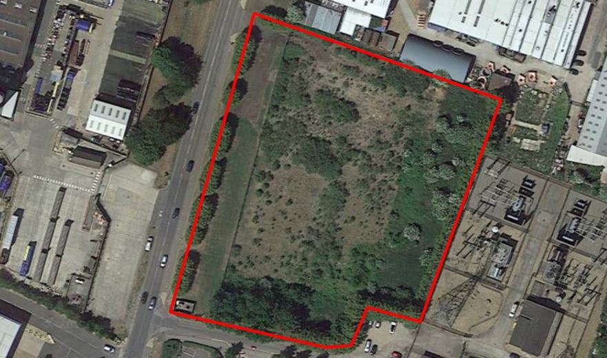 2.7 acres , 36 St Peters Road PE29 - Available