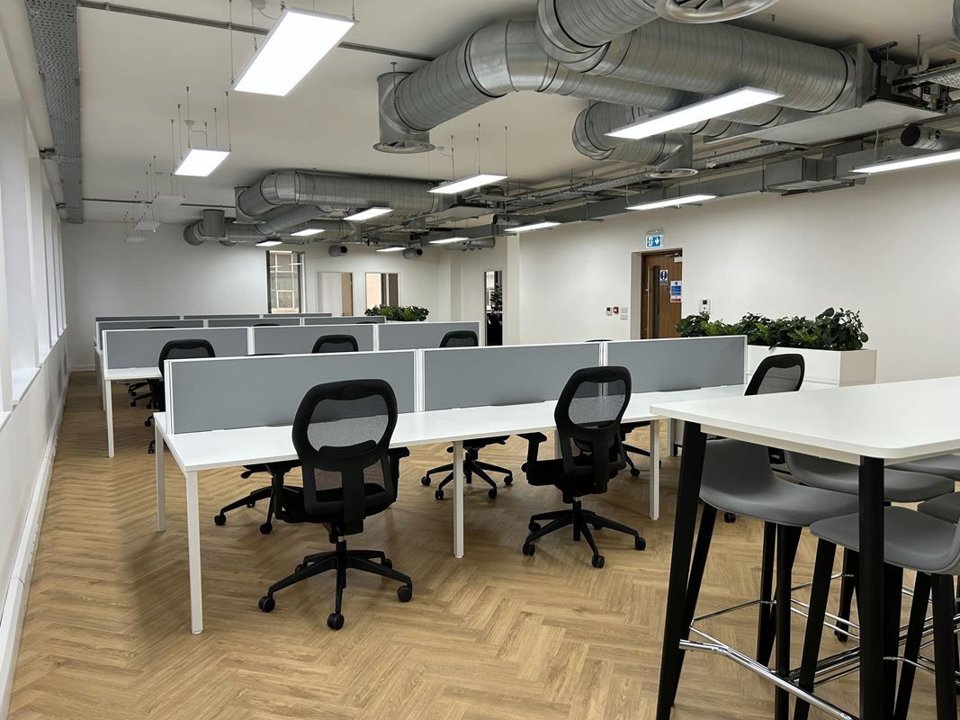 1,250 to 3,590 Sq Ft , 36 Great Charles Street Queensway B3 - Available