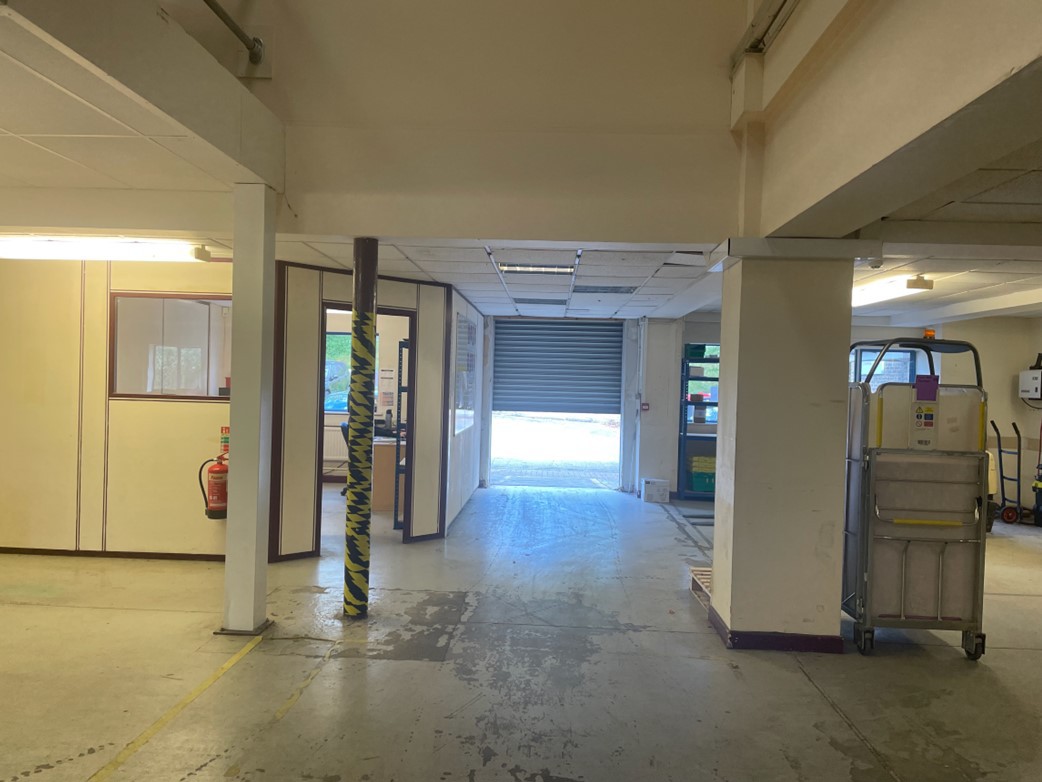 6,401 Sq Ft , Unit 5, Brook Lane BA13 - Available