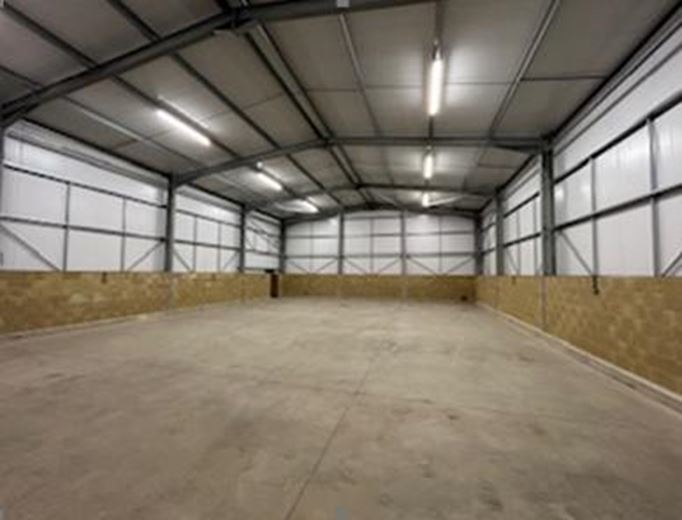 2,907 Sq Ft , Unit 23, Home Farm Dairy SN8 - Available