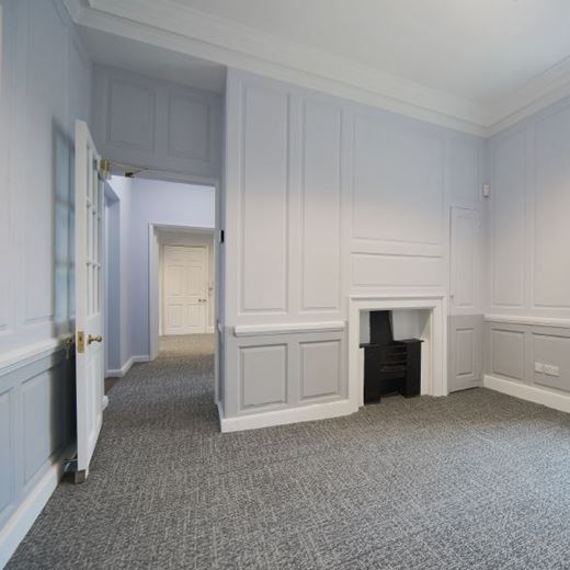 860 Sq Ft , 11a Kingsmead Square BA1 - Under Offer