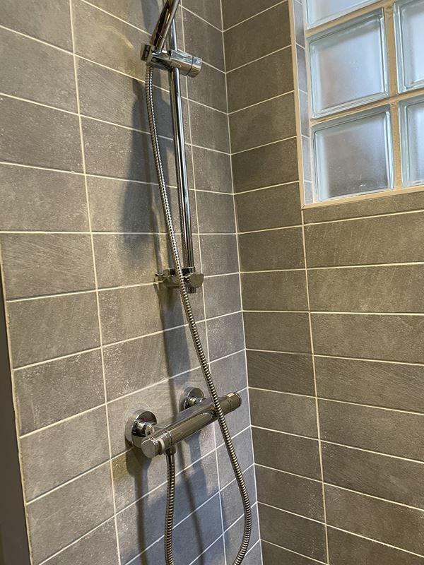 953 Sq Ft , 1B Ambra Vale BS8 - Sold STC