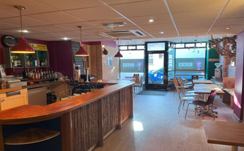 3,953 Sq Ft , 5 & 7 Market Street TA18 - Available