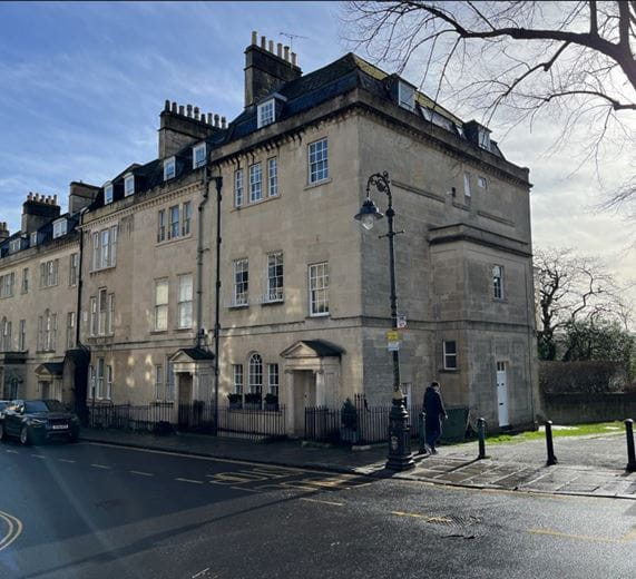 1,361 Sq Ft , 2nd & 3rd Floors, 18 Brock Street BA1 - Available