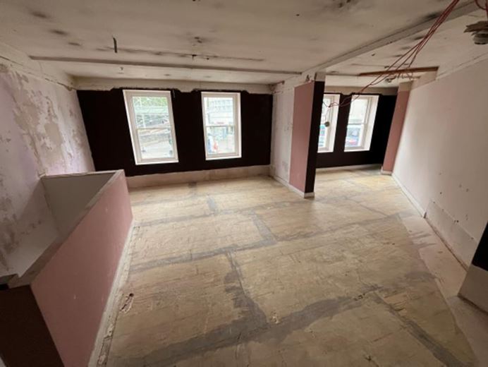 621 Sq Ft , 11 , Union Gate BS1 - Available
