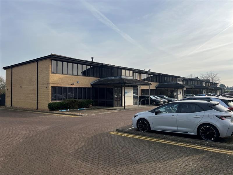2,080 to 5,385 Sq Ft , Wellbrook Court, Wellbrook Way CB3 - Available
