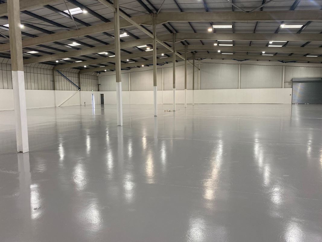 44,684 Sq Ft , 41 Edison Road PE27 - Under Offer