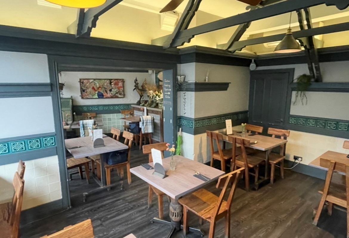 1,144 Sq Ft , 35, Newnham Road CB3 - Available