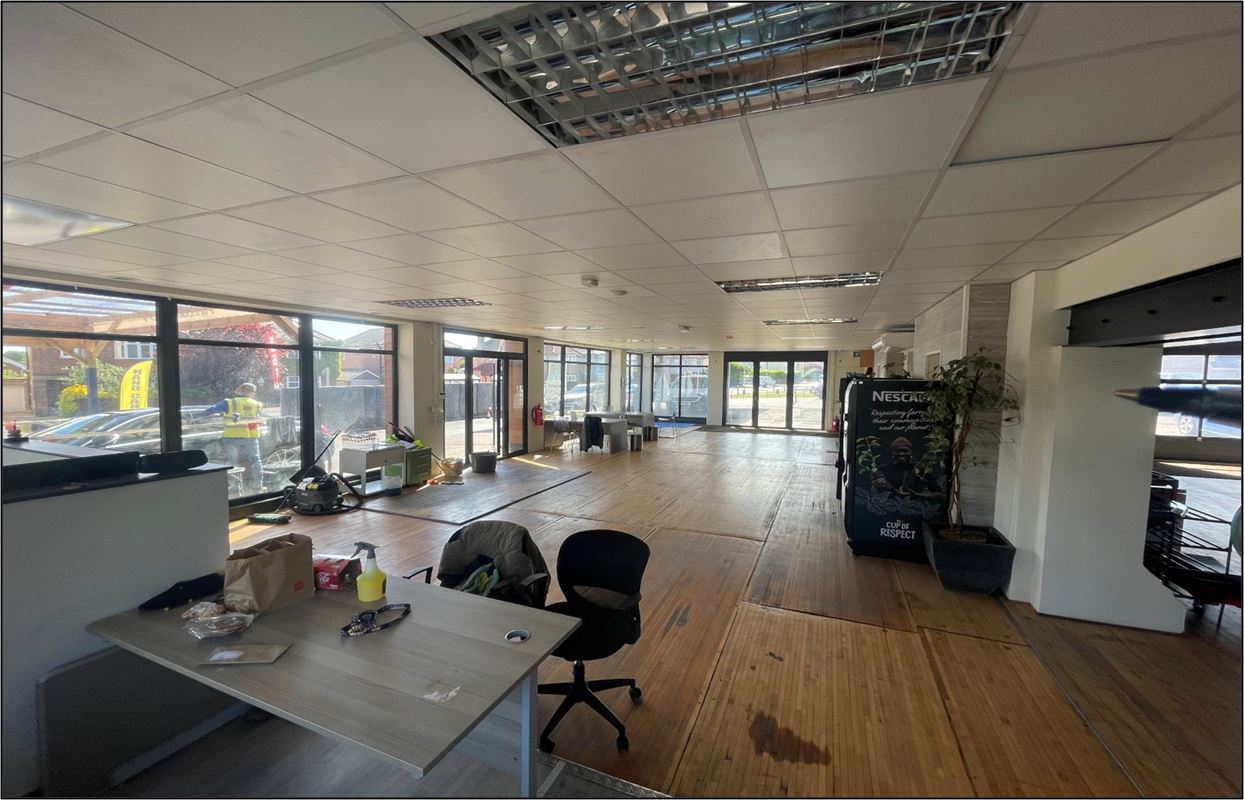 11,314 Sq Ft , Exning Road CB8 - Available