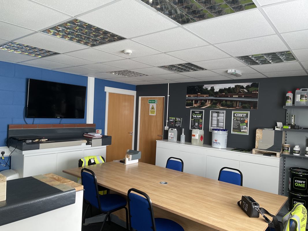 5,934 Sq Ft , Unit 4 Saltergate Business Park, Burley Bank Road  HG3 - Available