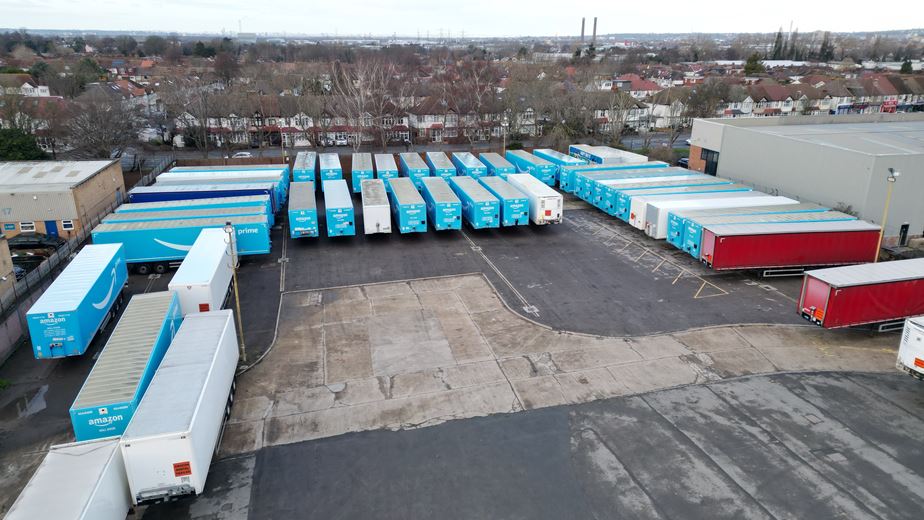  , Horatius Way CR0 - Available