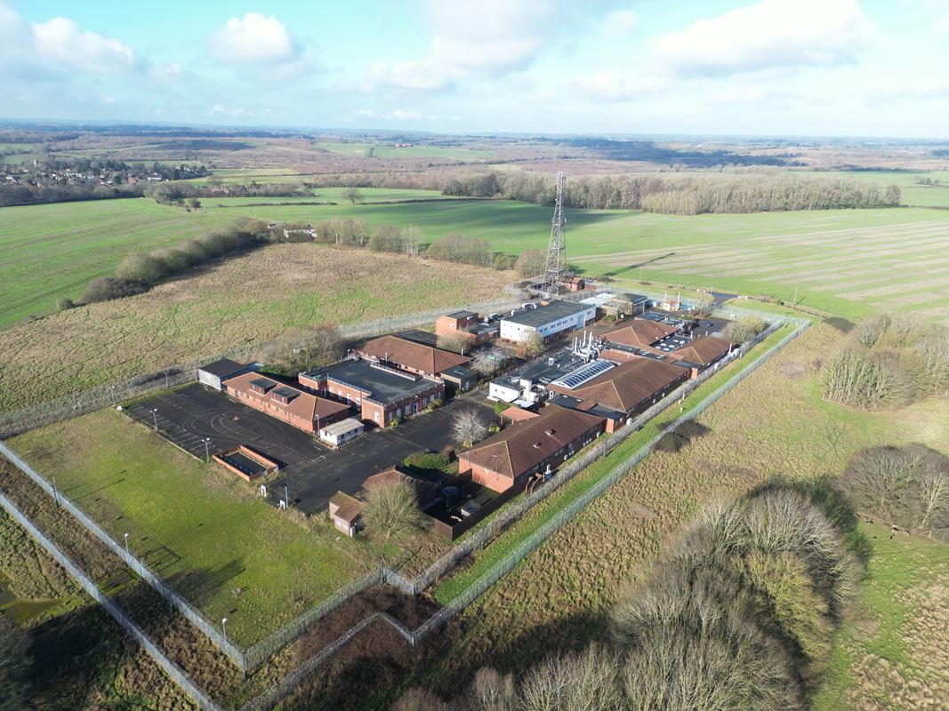 26 acres , Centre For Applied Science & Technology, Woodcock Hill AL4