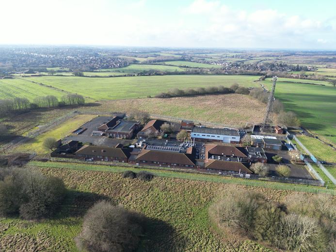 26 acres , Centre For Applied Science & Technology, Woodcock Hill AL4