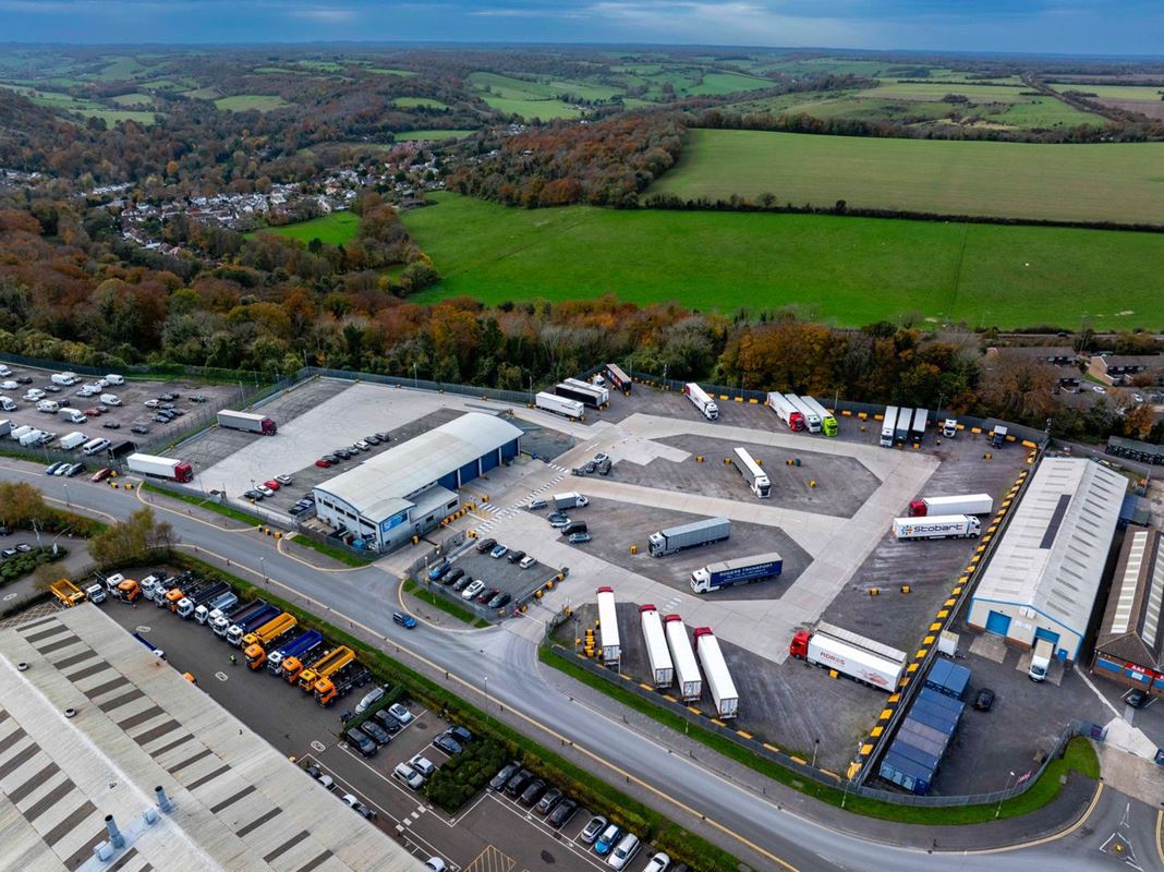 4.3 acres , 6-7, Menzies Road CT16 - Available