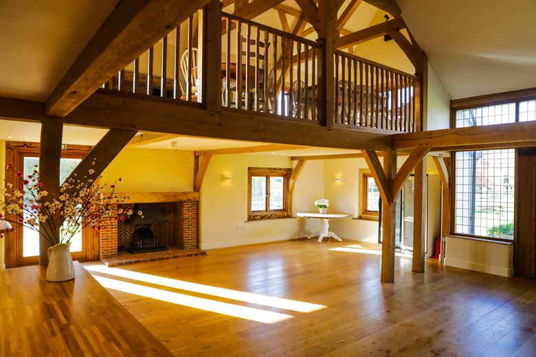 4,623 Sq Ft , The Farmhouse OX13 - Under Offer