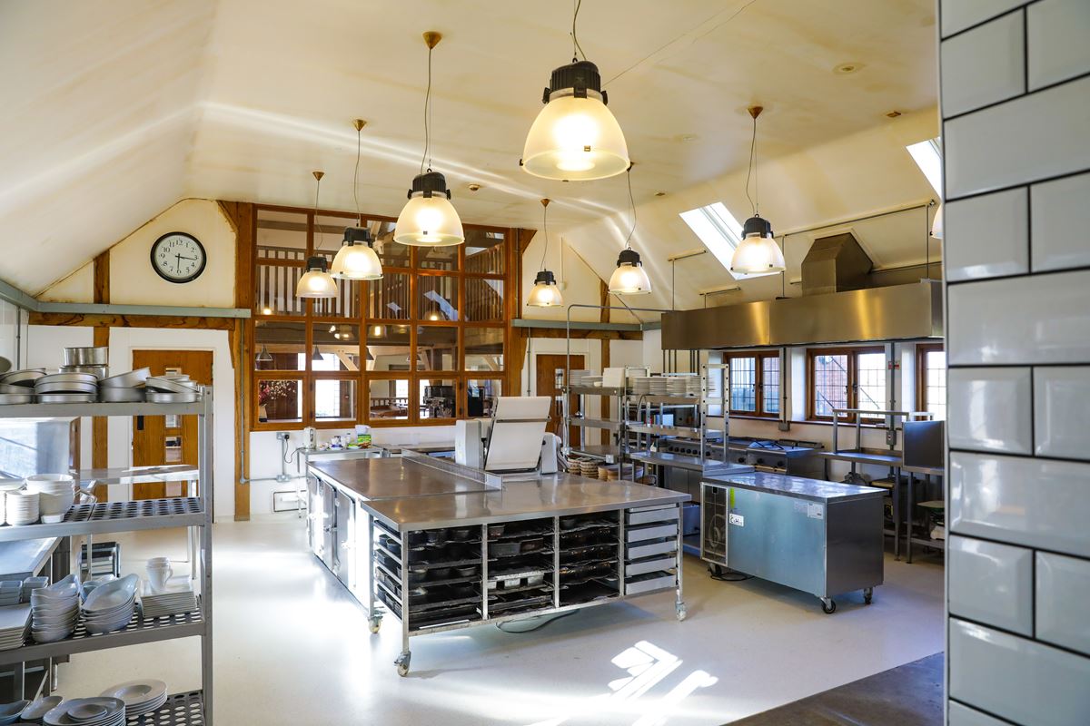 4,623 Sq Ft , The Farmhouse OX13 - Under Offer