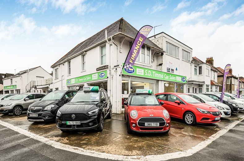 7,814 Sq Ft , 300 Abingdon Road OX1 - Available