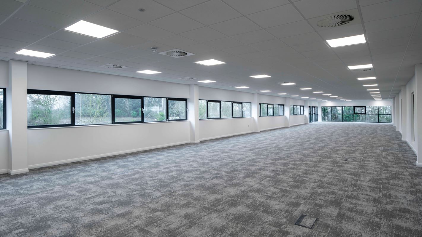 68,486 Sq Ft , BP68 Bicester Distribution Park OX26 - Available