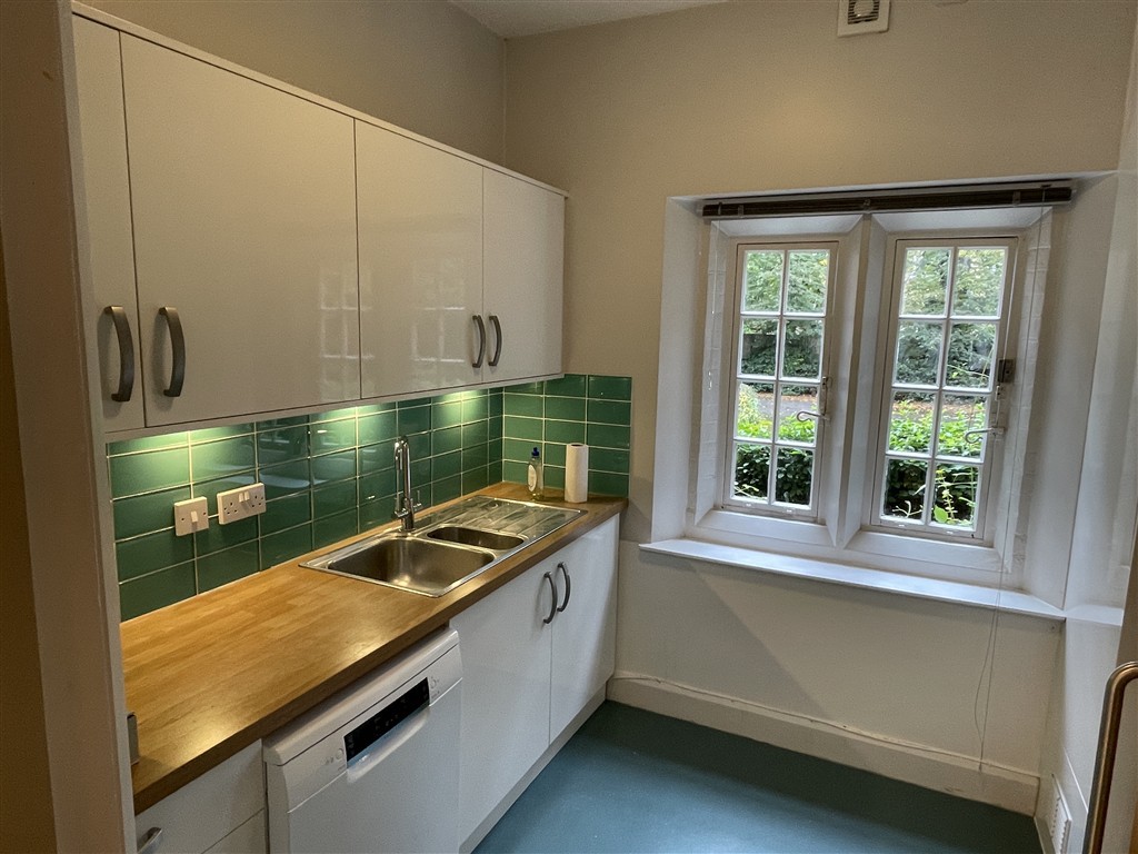 3,087 Sq Ft , St Thomas House, Becket Street OX1 - Available