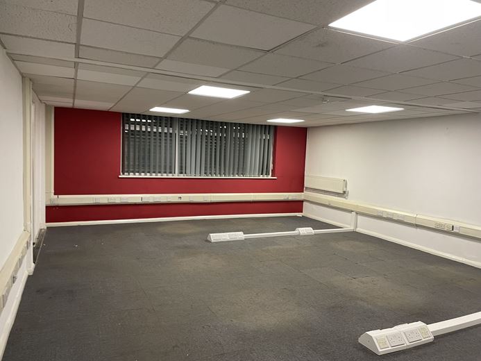 12,885 Sq Ft , Willow , 6A Midland Street M12 - Available