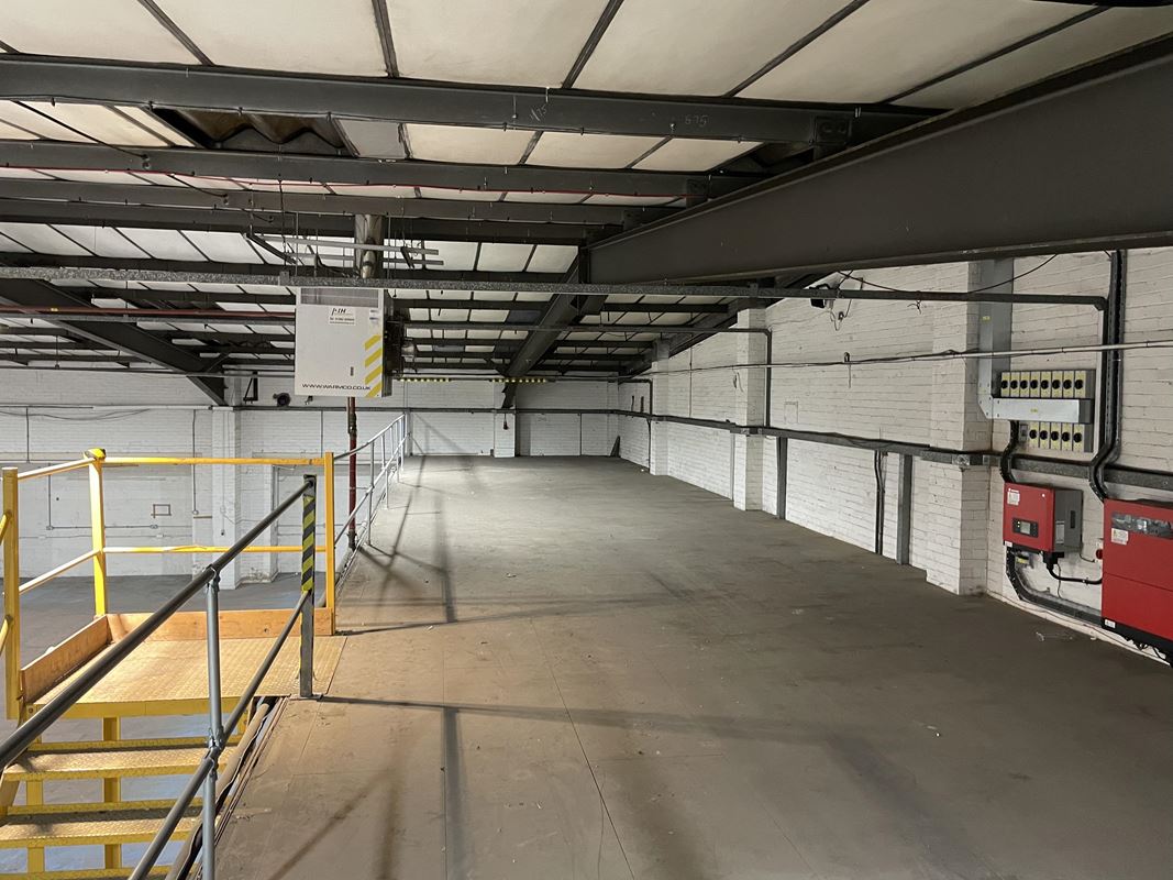 12,885 Sq Ft , Willow , 6A Midland Street M12 - Available