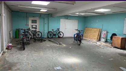 9,148 Sq Ft , 3 Roslin Road W3 - Available