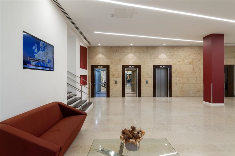 3,001 to 34,369 Sq Ft , 5 Old Bailey EC4M - Available