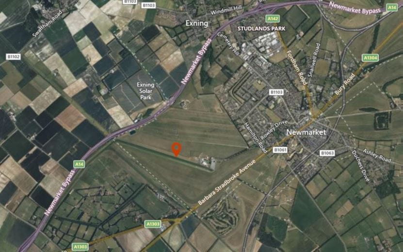 0.25 to 10 acres , Newmarket Racecourse, Rowley Mile Stands CB8 - Available