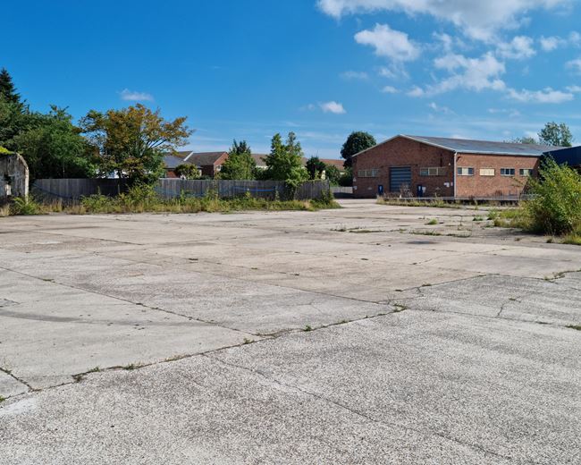 2,000 to 71,700 Sq Ft , Yard - The Bentall Complex, Heybridge CM9 - Available