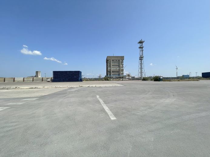 12 acres , Northfleet DA11 - Available