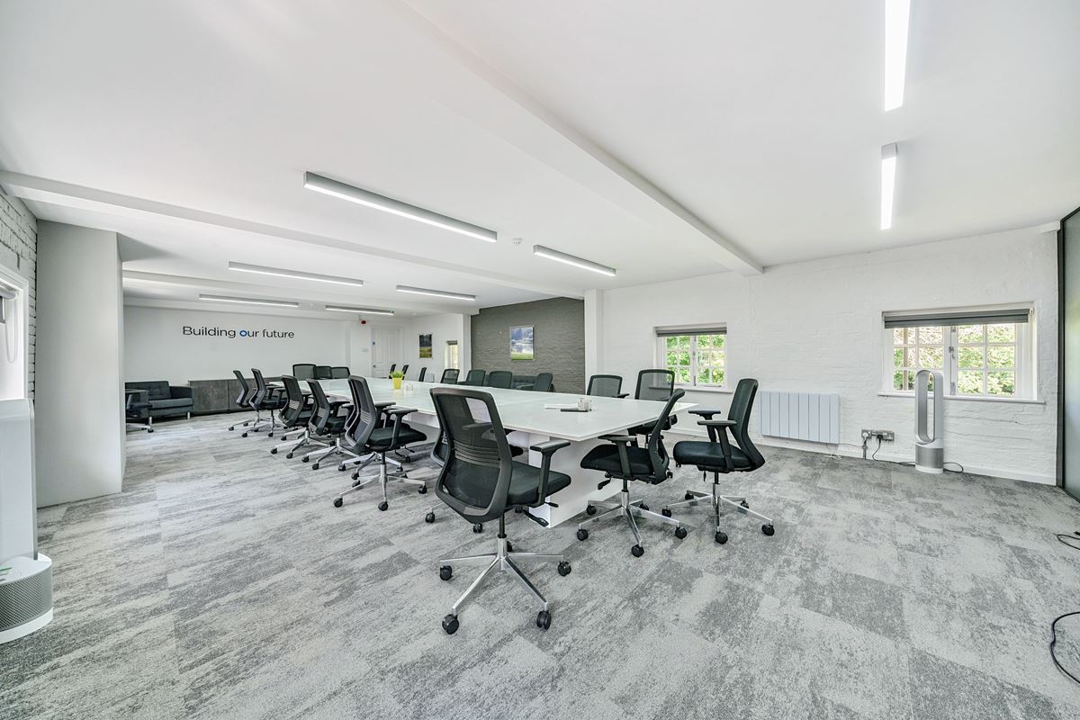 1,023 Sq Ft , Unit 2 The Stables SG14 - Available