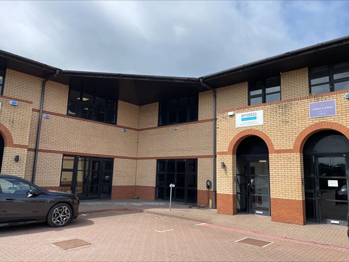 3,177 Sq Ft , Unit 5 Isis Business Centre OX4 - Available