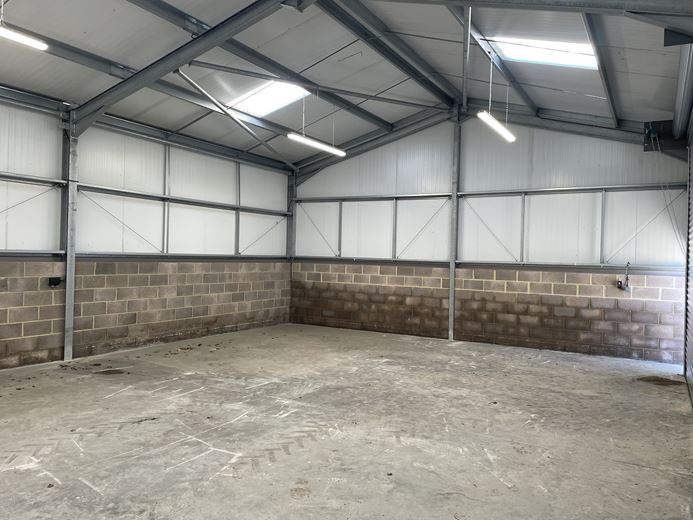1,200 to 2,400 Sq Ft , Unit 5 Peashell Farm OX29 - Under Offer