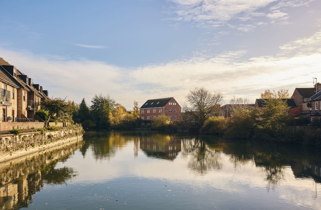 1,748 Sq Ft , First Floor 1-5 Buckingham Street OX1 - Under Offer