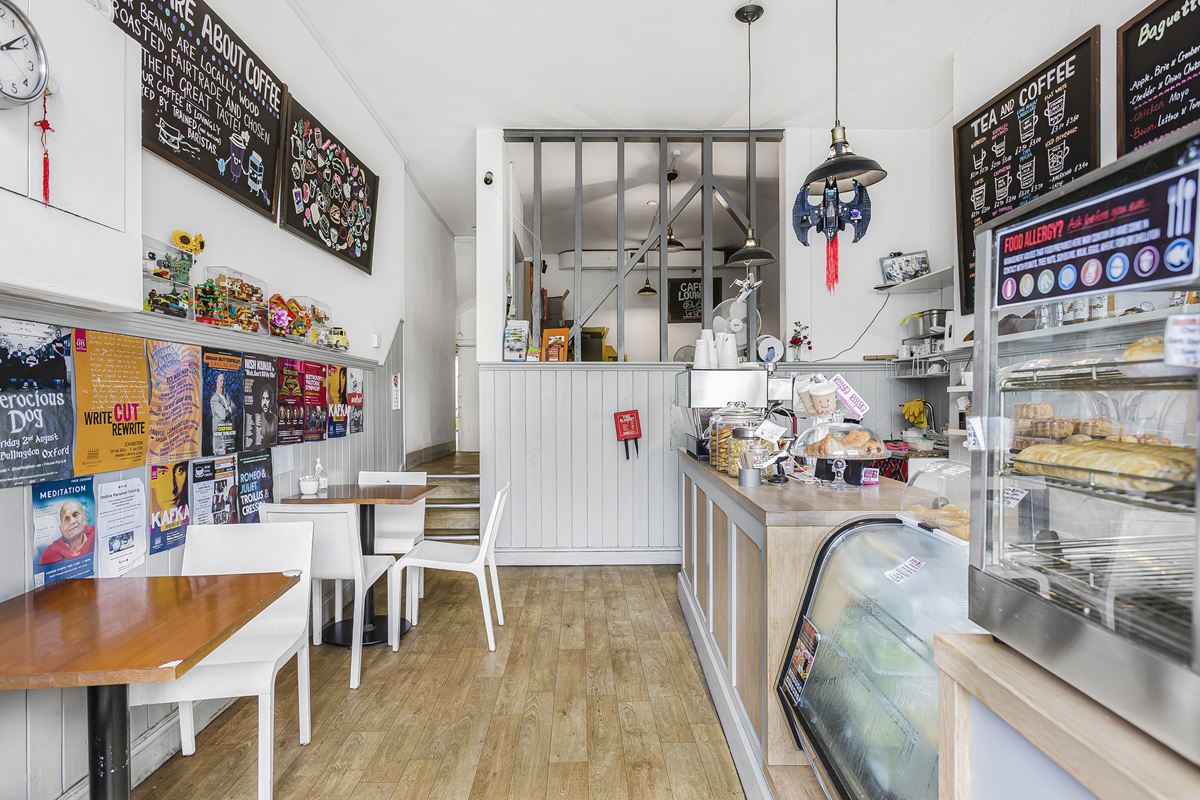 2,813 Sq Ft , 55 St. Clements Street OX4 - Sold STC