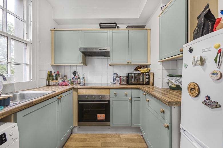 2,813 Sq Ft , 55 St. Clements Street OX4 - Sold STC