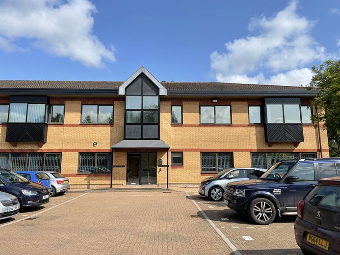 3,088 Sq Ft , Ground Floor Unit 17 Thorney Leys OX28 - Under Offer