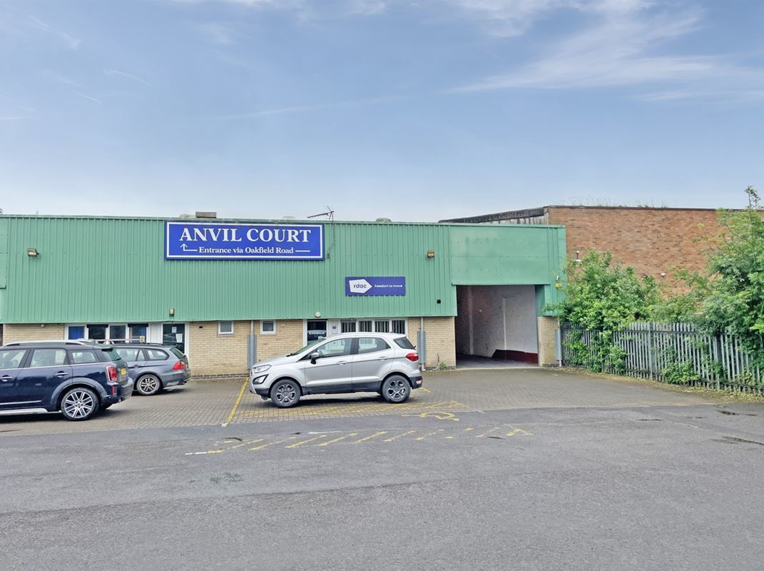 4,224 Sq Ft , Unit A Anvil Court OX29 - Available