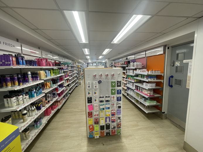2,827 Sq Ft , 221 Banbury Road OX2 - Available